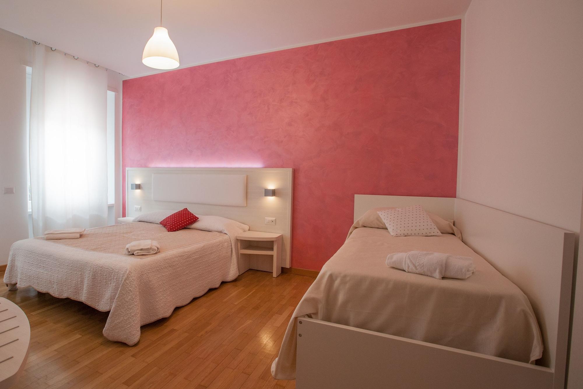 B&B Momenti Romani Kültér fotó