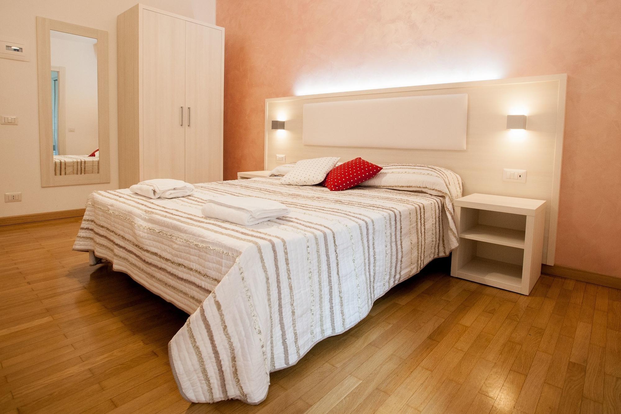 B&B Momenti Romani Kültér fotó