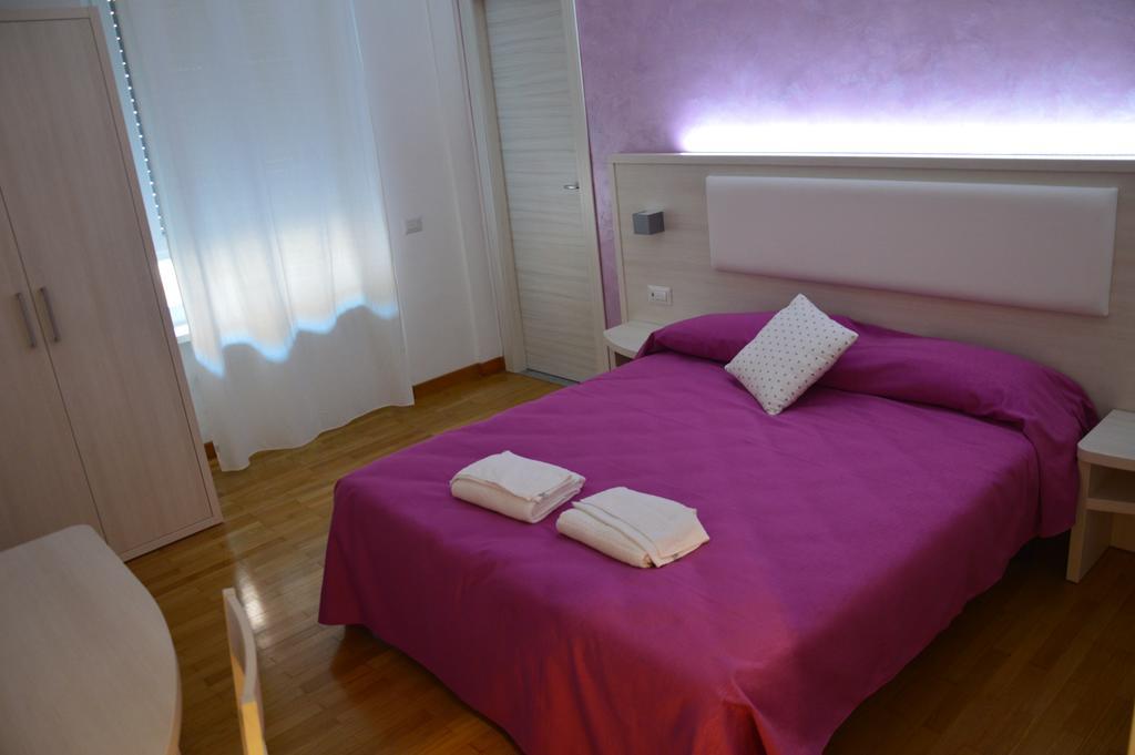 B&B Momenti Romani Kültér fotó